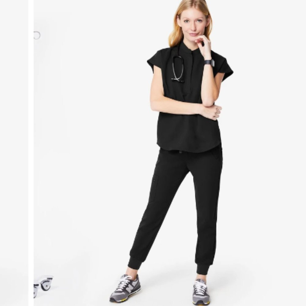 Black Figs scrub sets, Small